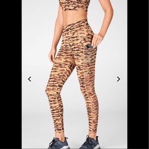 Fabletics Mila High Waisted Leggings